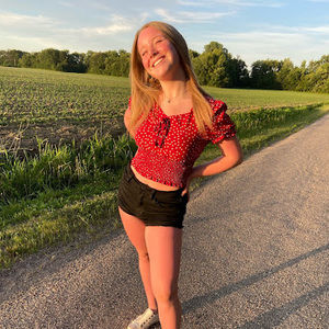 Meet your Posher, Kaly